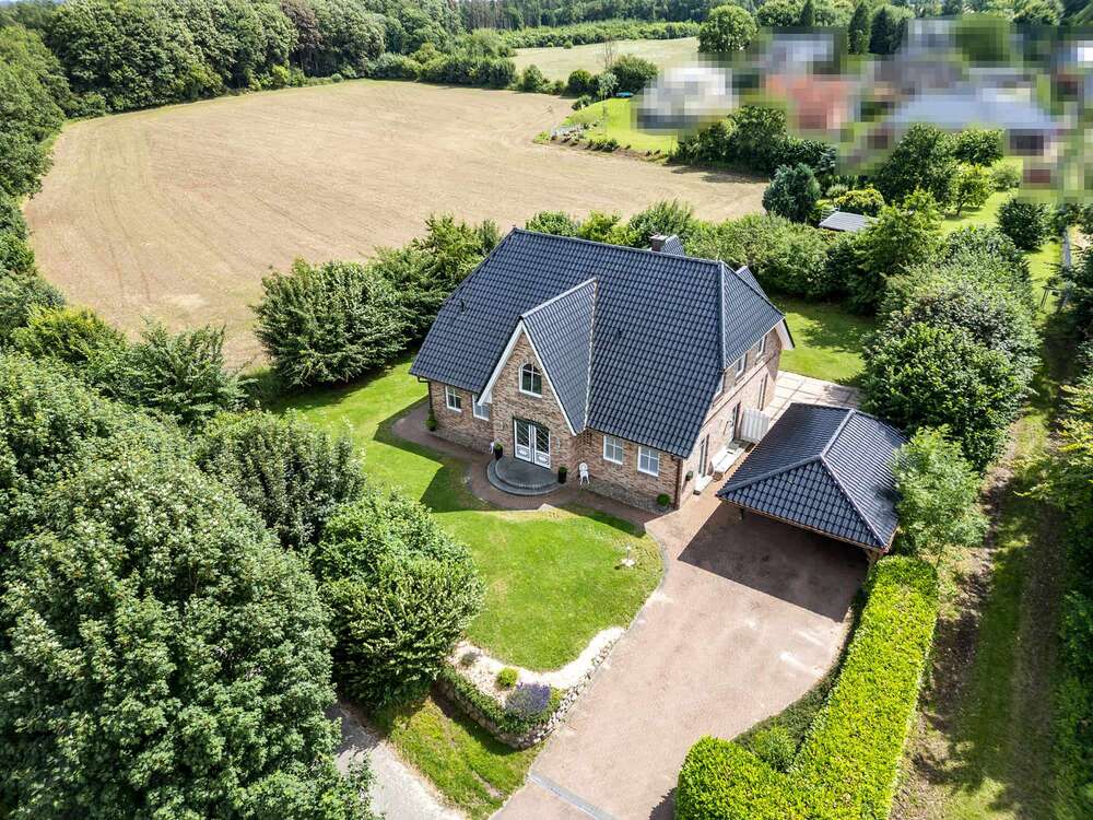 Thumbnail-Haus zum Kaufen in Schwissel Christiansfelde 779.000,00 € 260 m²