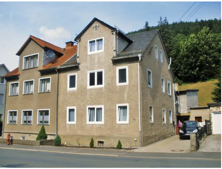 Thumbnail-Haus zum Mieten in Leutenberg 900,00 € 167 m²