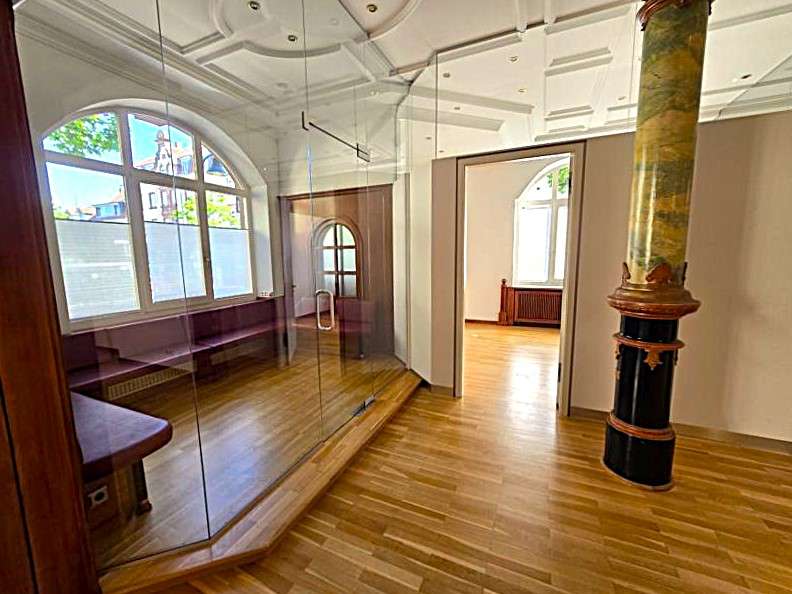 Thumbnail-Wohnung zum Kaufen in Offenburg 590.000,00 € 220 m²