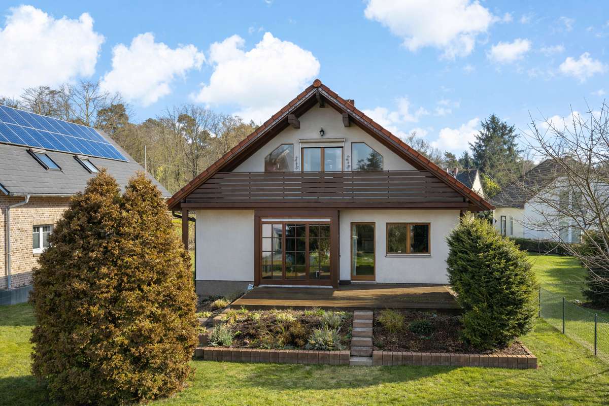 Thumbnail-Haus zum Kaufen in Salzatal 450.000,00 € 156 m²