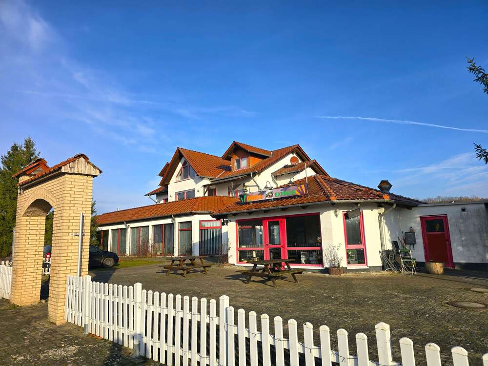 Thumbnail-Haus zum Kaufen in Hohenstein 370.000,00 € 468 m²