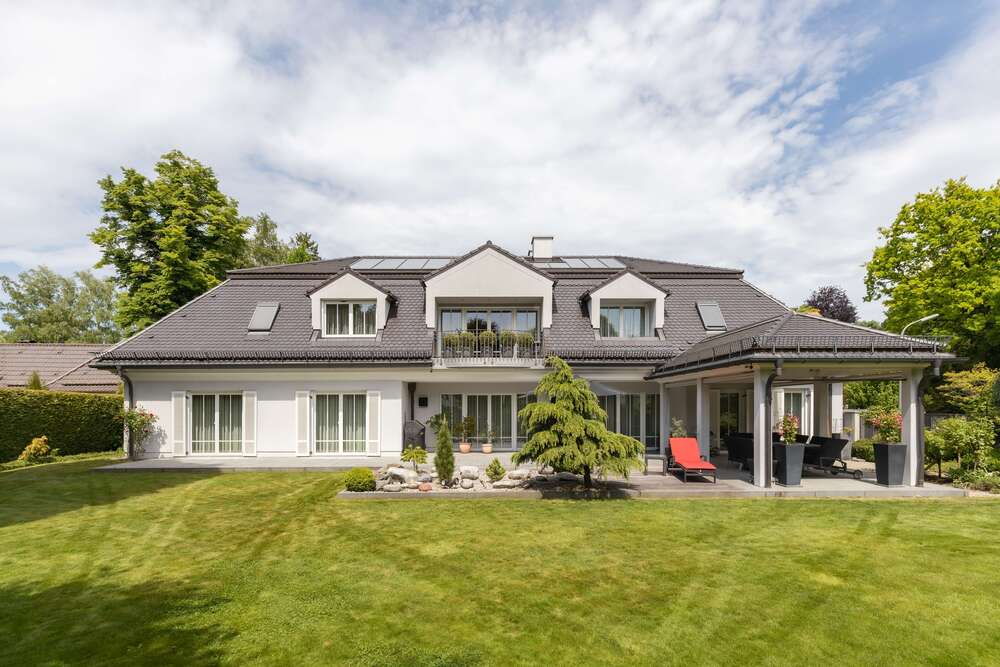 Thumbnail-Haus zum Kaufen in München 6.500.000,00 € 480 m²