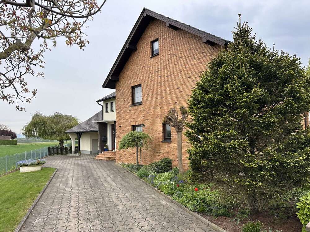 Thumbnail-Haus zum Kaufen in Bad Oeynhausen 595.000,00 € 213 m²