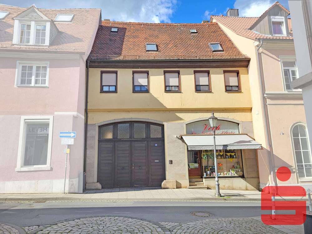 Thumbnail-Haus zum Kaufen in Kitzingen 290.000,00 € 200 m²
