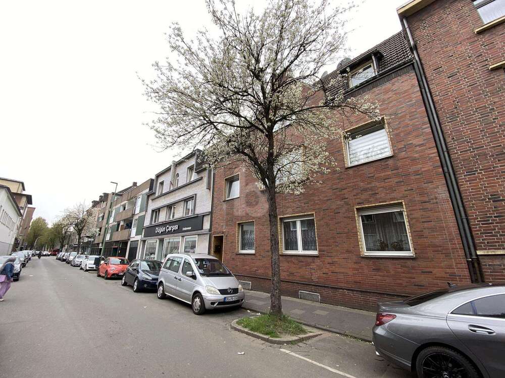 Thumbnail-Haus zum Kaufen in Duisburg 340.000,00 € 245 m²