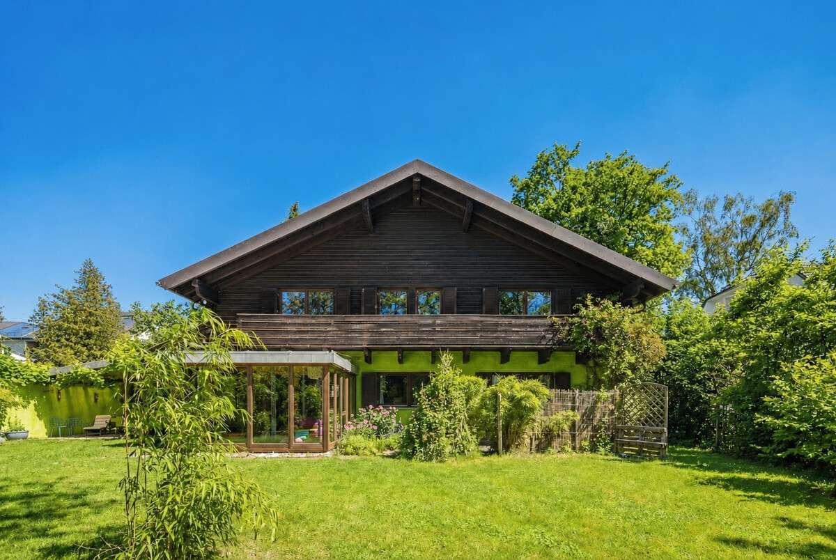 Thumbnail-Haus zum Kaufen in München Untermenzing 1.795.000,00 € 202.4 m²