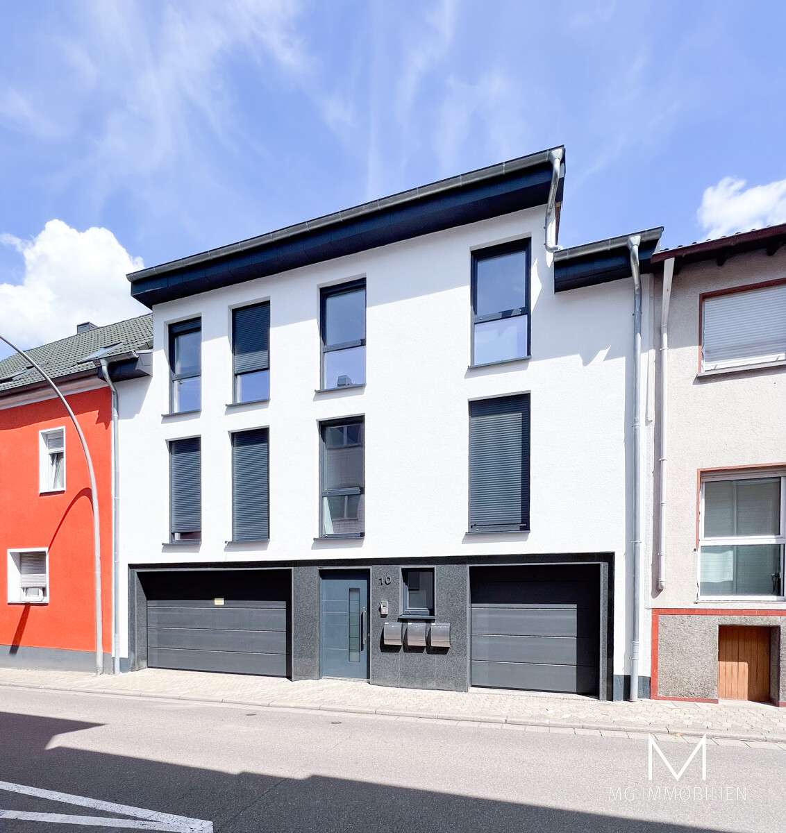 Thumbnail-Haus zum Kaufen in Sankt Ingbert 699.000,00 € 322 m²