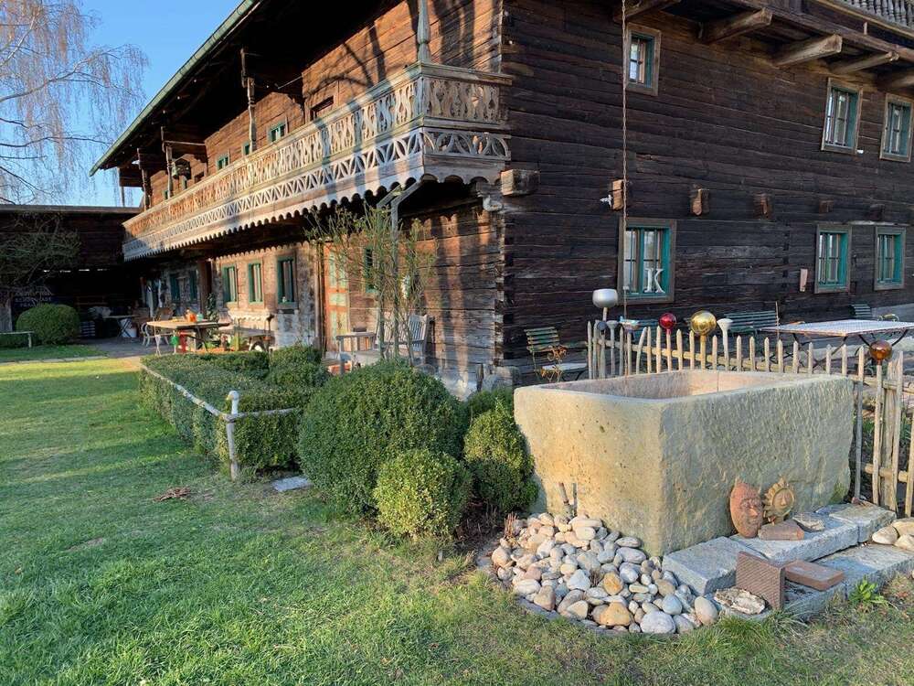 Thumbnail-Haus zum Kaufen in Vilsbiburg 1.699.000,00 € 325 m²