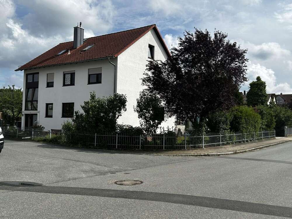 Thumbnail-Haus zum Kaufen in Eckental 735.000,00 € 221.66 m²