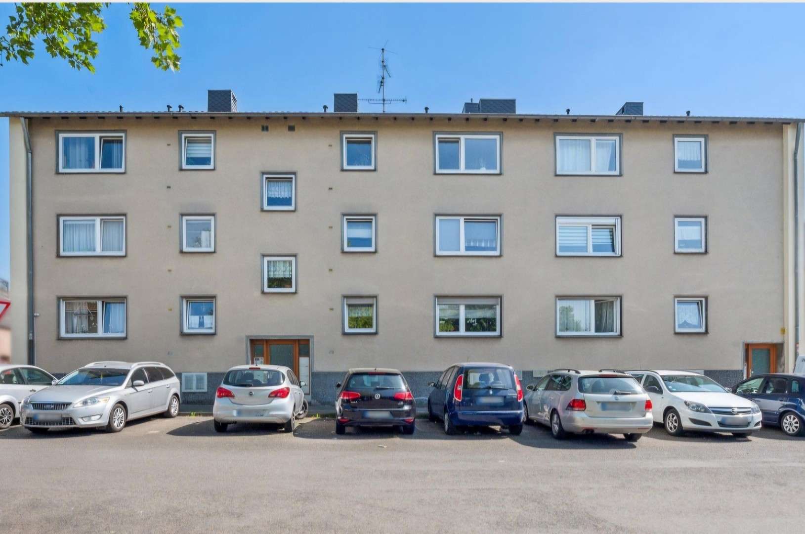 Thumbnail-Wohnung zum Kaufen in Köln Longerich 310.000,00 € 74 m²