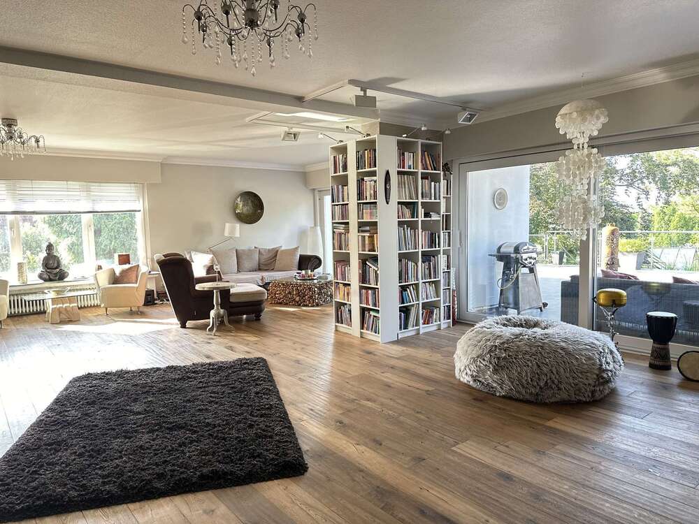 Thumbnail-Haus zum Kaufen in Hessisch Oldendorf 995.000,00 € 473 m²