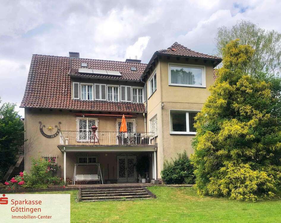 Thumbnail-Haus zum Kaufen in Uslar 260.000,00 € 396 m²