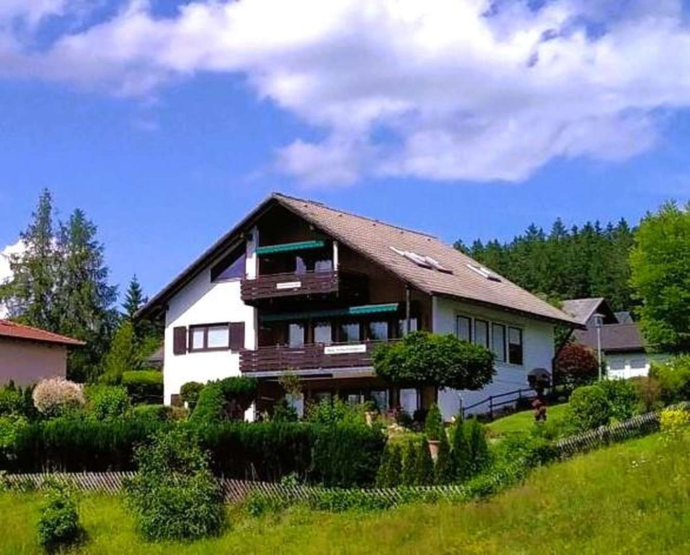 Thumbnail-Haus zum Kaufen in Schluchsee 1.150.000,00 € 330 m²