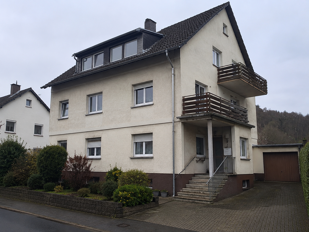 Thumbnail-Haus zum Kaufen in Bad Endbach 270.000,00 € 205 m²