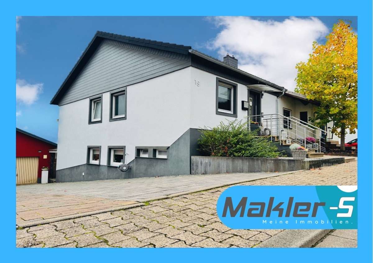 Thumbnail-Haus zum Kaufen in Bexbach 268.000,00 € 140 m²