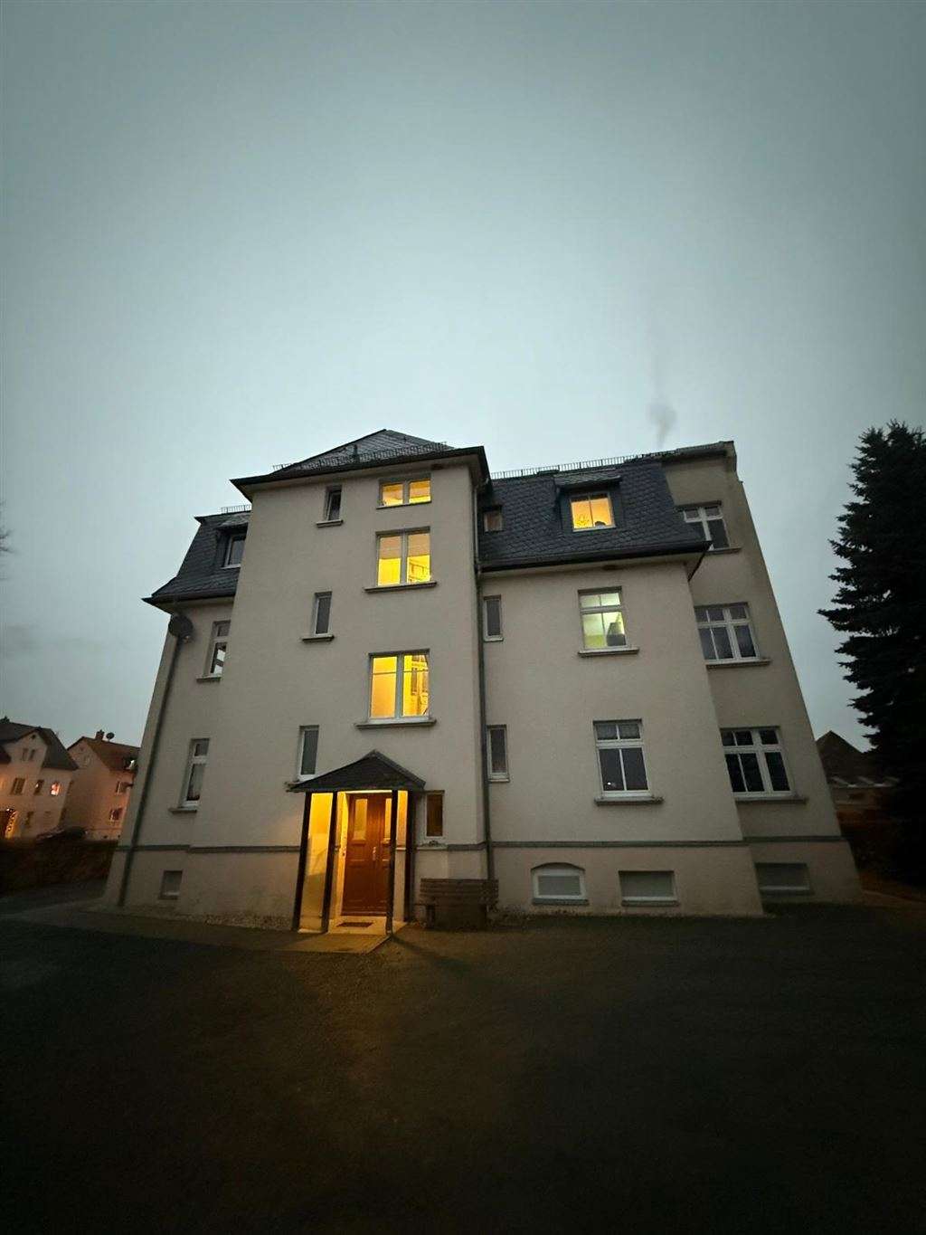Thumbnail-Wohnung zum Mieten in Zwickau 383,00 € 69.51 m²