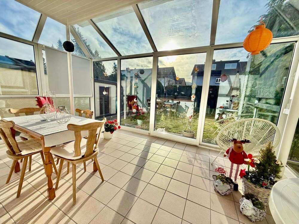 Thumbnail-Haus zum Kaufen in Homburg 495.000,00 € 210 m²