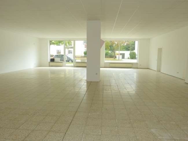 Thumbnail-Einzelhandel in Schwandorf 1.390,00 € 192.27 m²