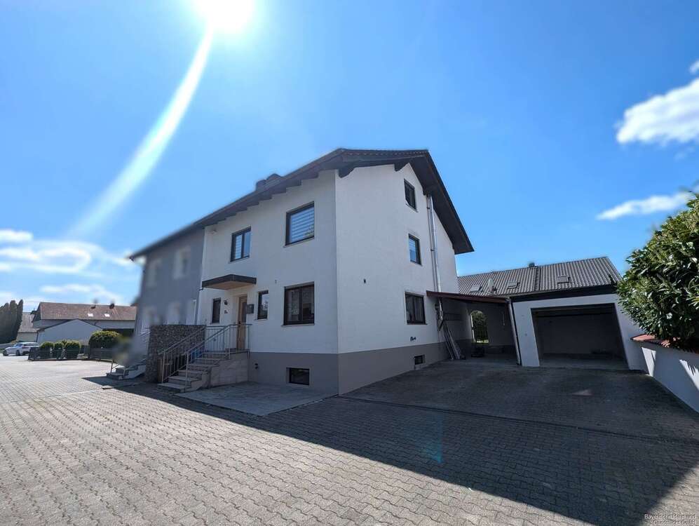 Thumbnail-Haus zum Kaufen in Osterhofen 349.000,00 € 151.72 m²