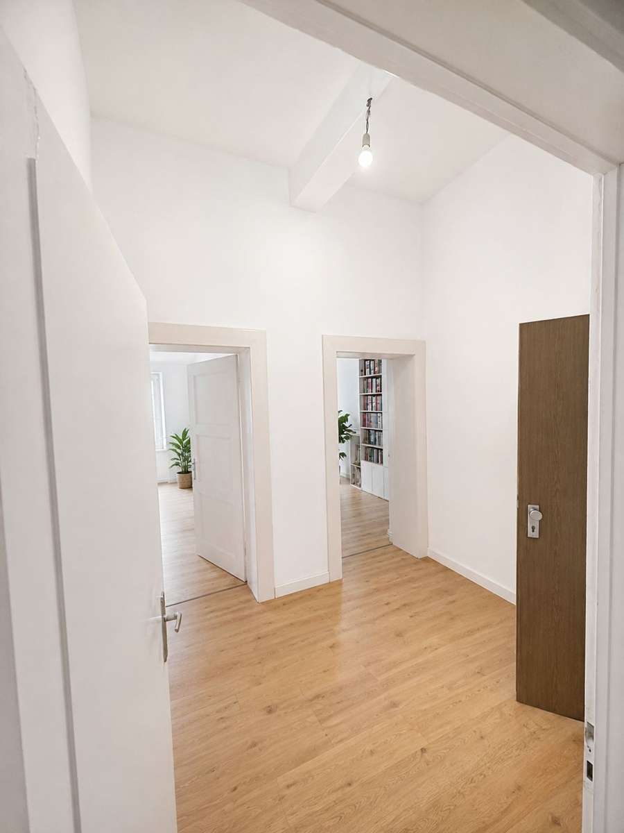 Thumbnail-Wohnung zum Kaufen in Düsseldorf 332.000,00 € 55 m²