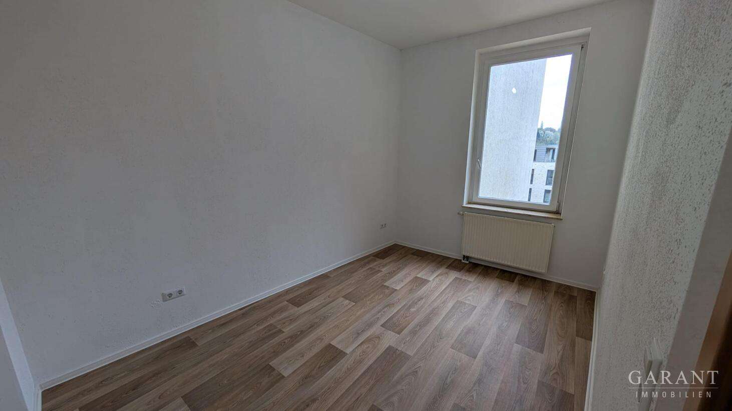 Thumbnail-Wohnung zum Kaufen in Pforzheim 185.000,00 € 81 m²