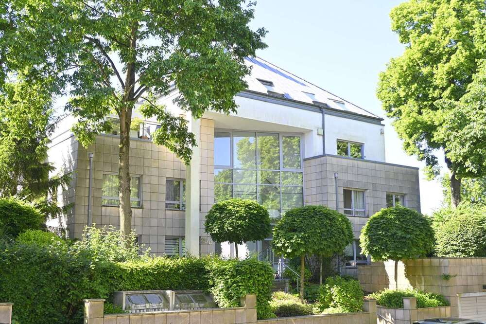 Thumbnail-Wohnung zum Kaufen in Essen Bredeney 495.000,00 € 110 m²