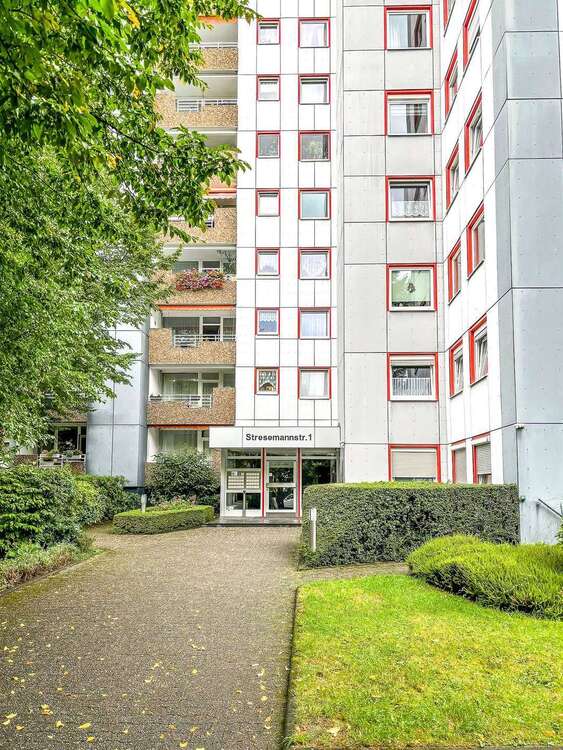 Thumbnail-Wohnung zum Kaufen in Köln 145.000,00 € 47 m²