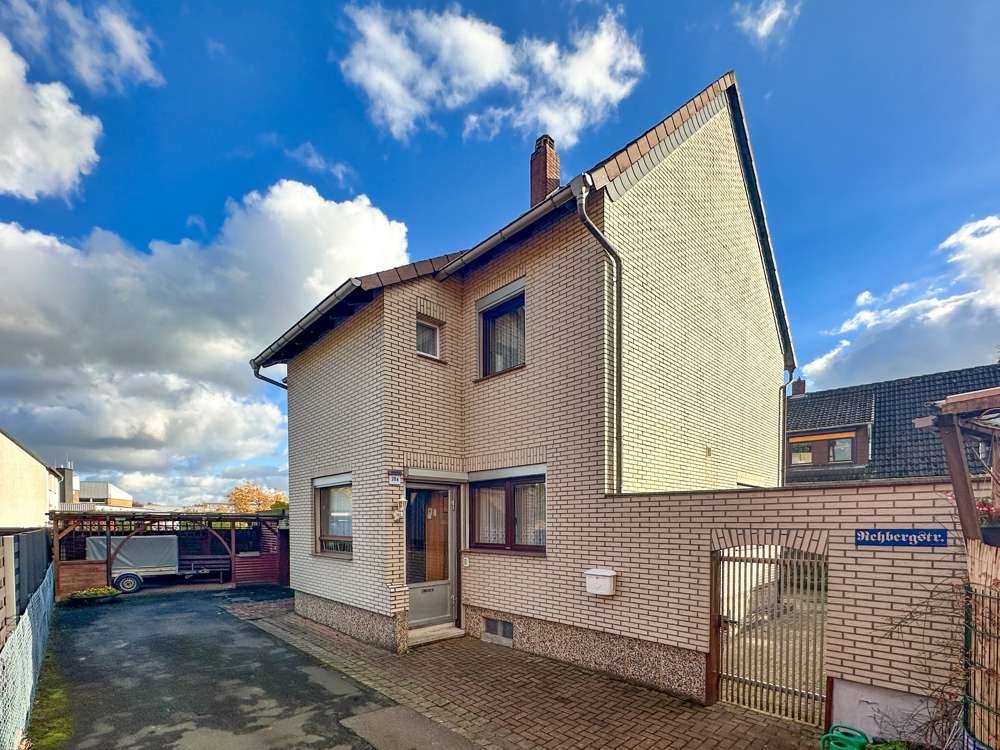 Thumbnail-Haus zum Kaufen in Algermissen Lühnde 242.000,00 € 193 m²