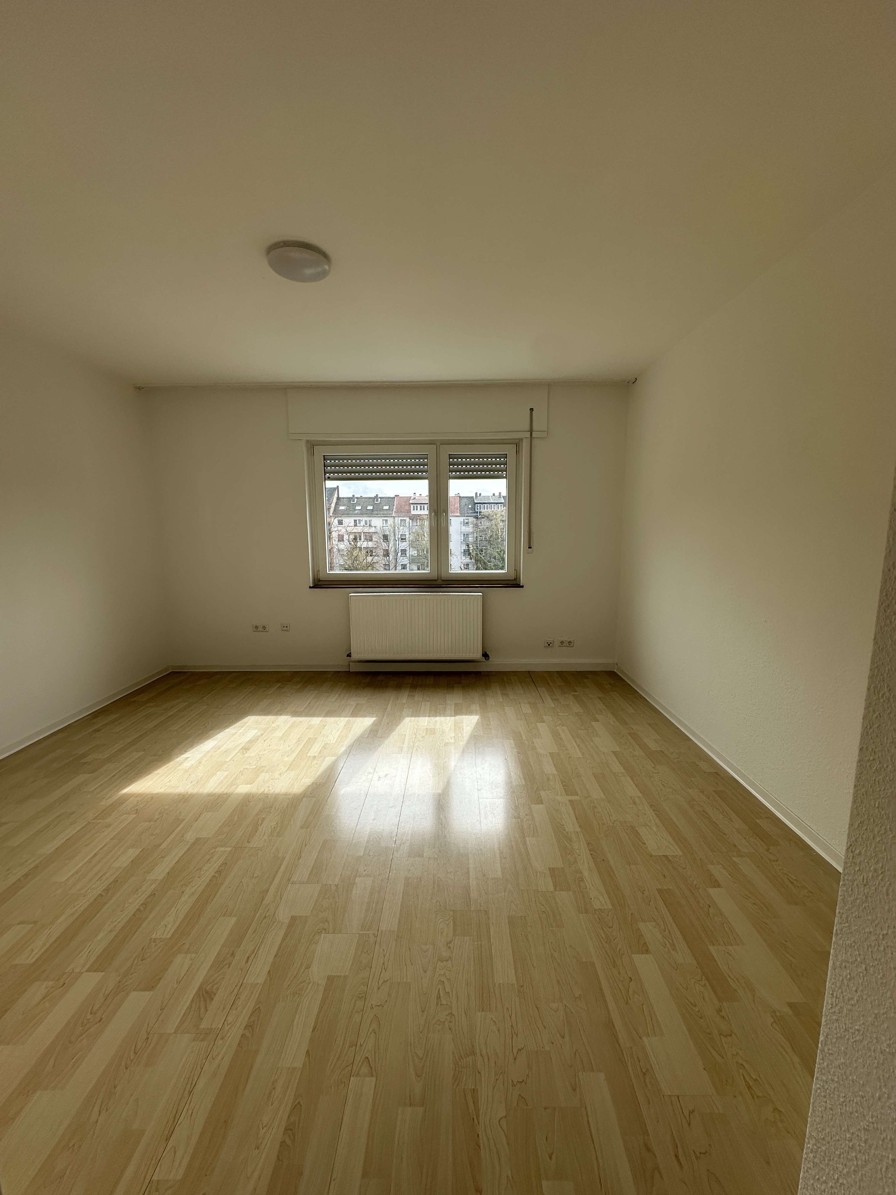 Thumbnail-Wohnung zum Mieten in Ludwigshafen am Rhein 810,00 € 64 m²