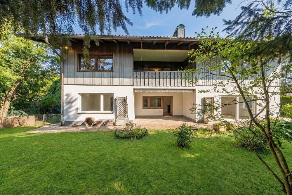 Thumbnail-Haus zum Kaufen in Pullach im Isartal 2.190.000,00 € 295 m²
