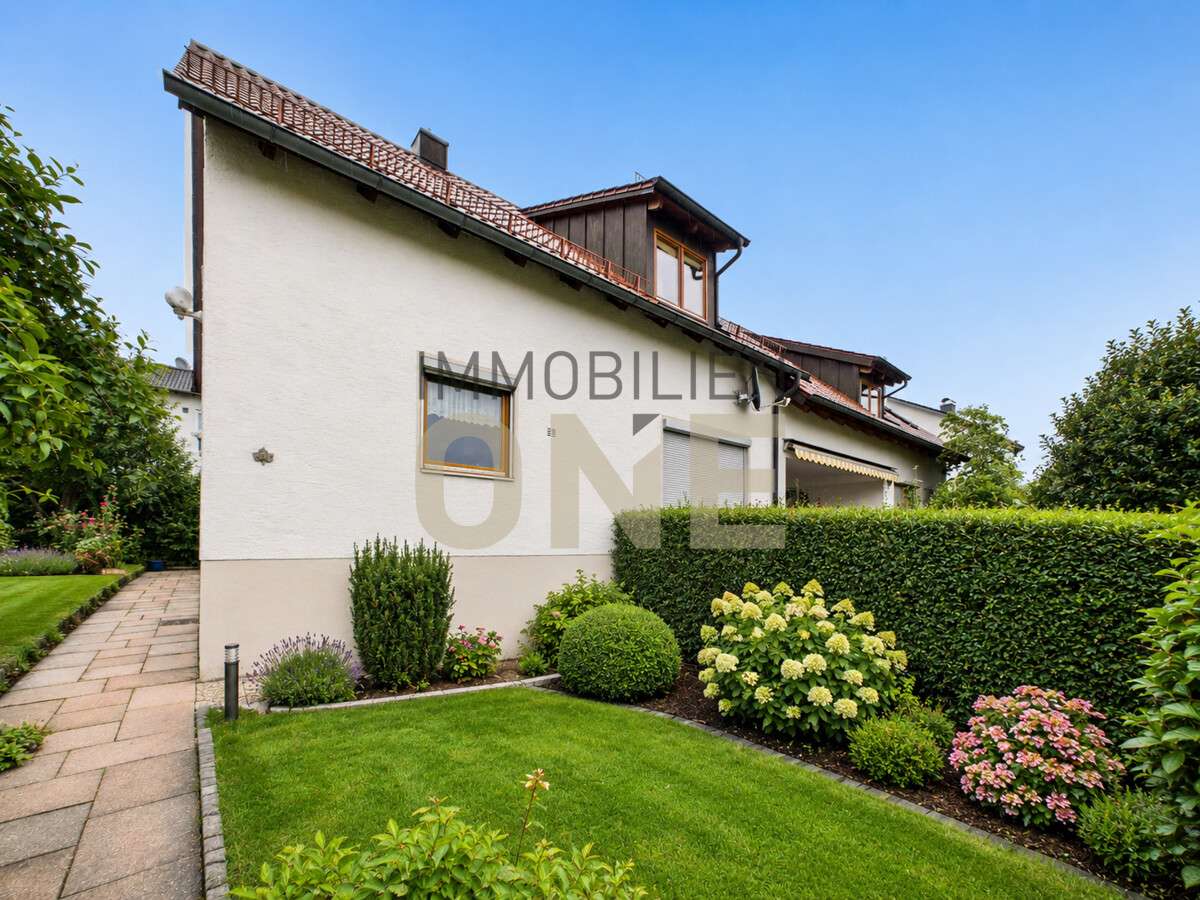 Thumbnail-Haus zum Kaufen in Regenstauf Steinsberg 355.000,00 € 114.01 m²