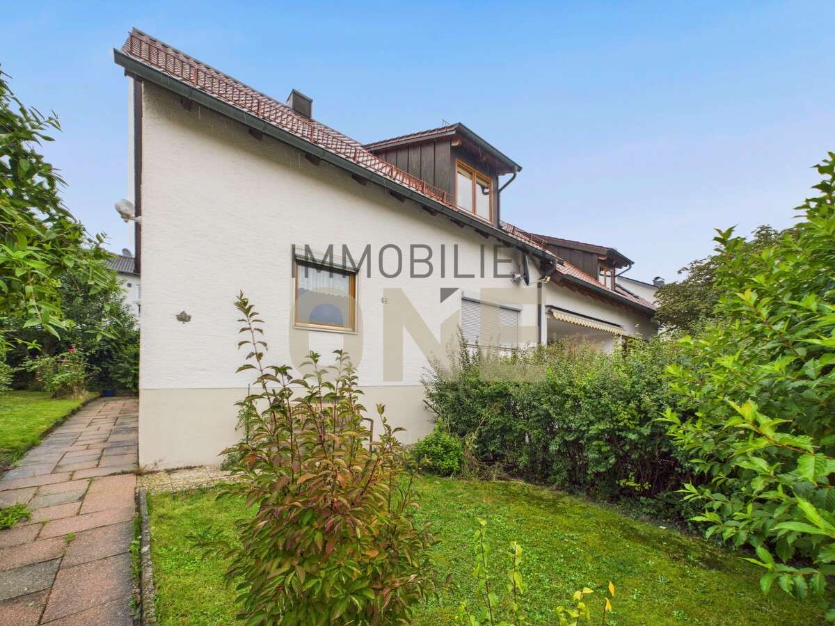 Thumbnail-Haus zum Kaufen in Regenstauf Steinsberg 355.000,00 € 114.01 m²