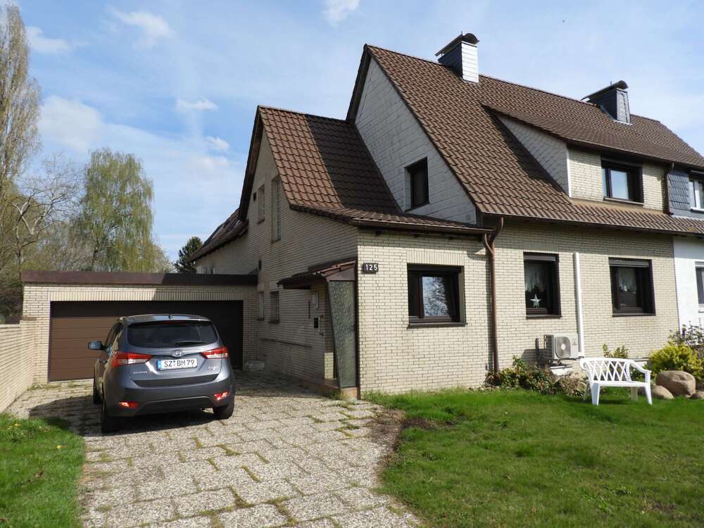 Thumbnail-Haus zum Kaufen in Salzgitter (Barum) 240.000,00 € 229.7 m²