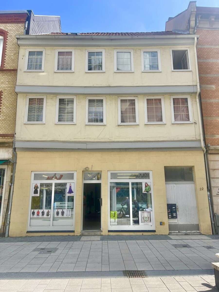 Thumbnail-Haus zum Kaufen in Wolfenbüttel 369.000,00 € 285 m²