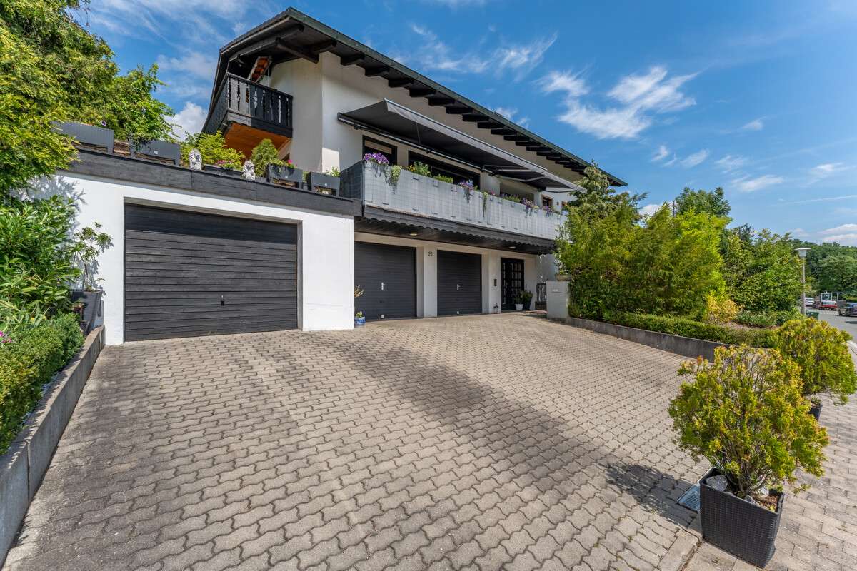 Thumbnail-Haus zum Kaufen in Tuchenbach 649.000,00 € 200 m²