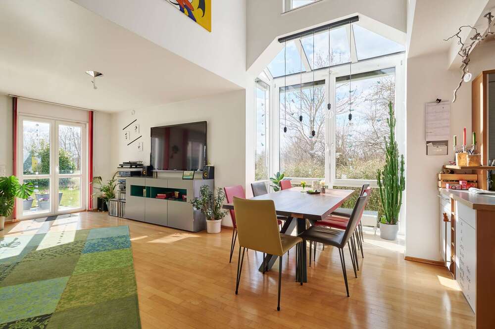 Thumbnail-Haus zum Kaufen in Neubiberg 2.070.000,00 € 270 m²