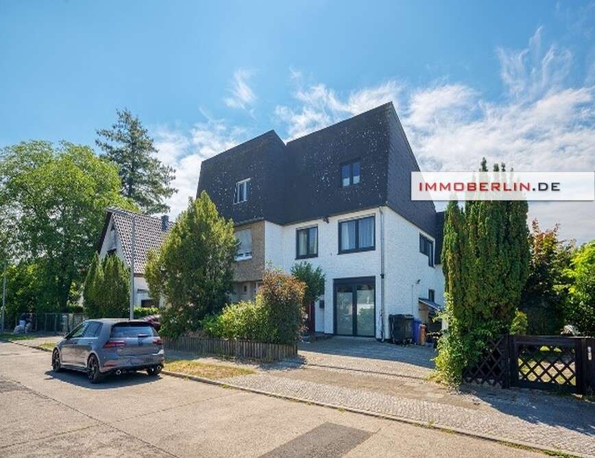 Thumbnail-Haus zum Kaufen in Berlin 829.000,00 € 203 m²
