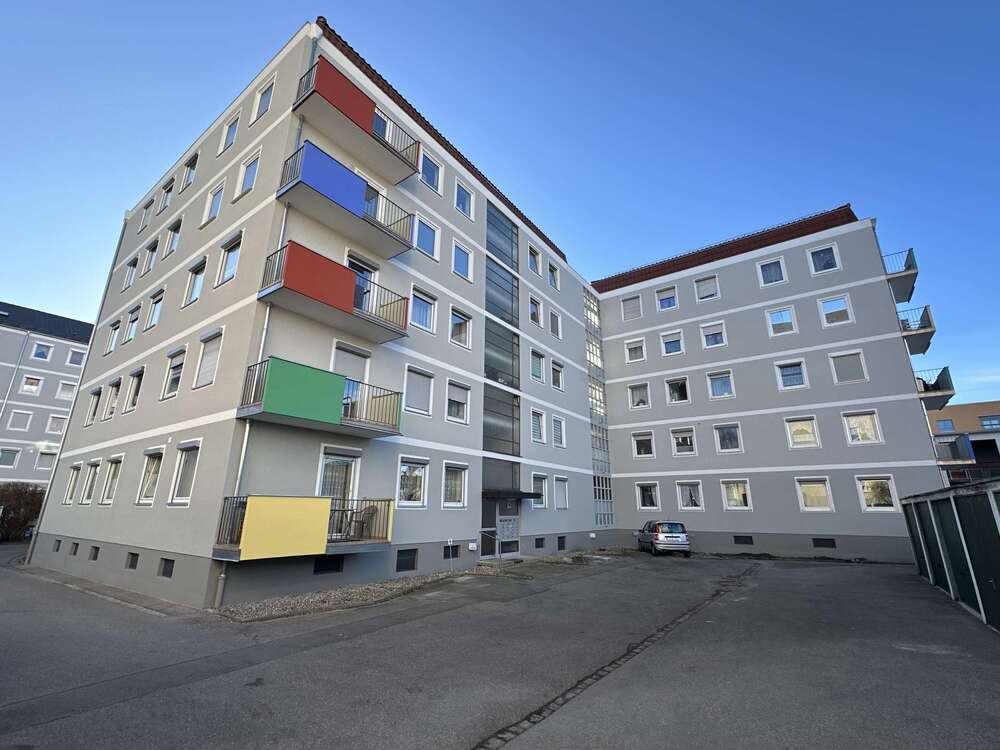 Thumbnail-Wohnung zum Kaufen in Augsburg 249.000,00 € 64 m²