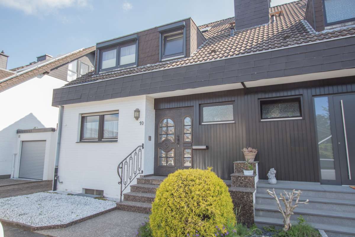 Thumbnail-Haus zum Kaufen in Korschenbroich 479.000,00 € 178 m²