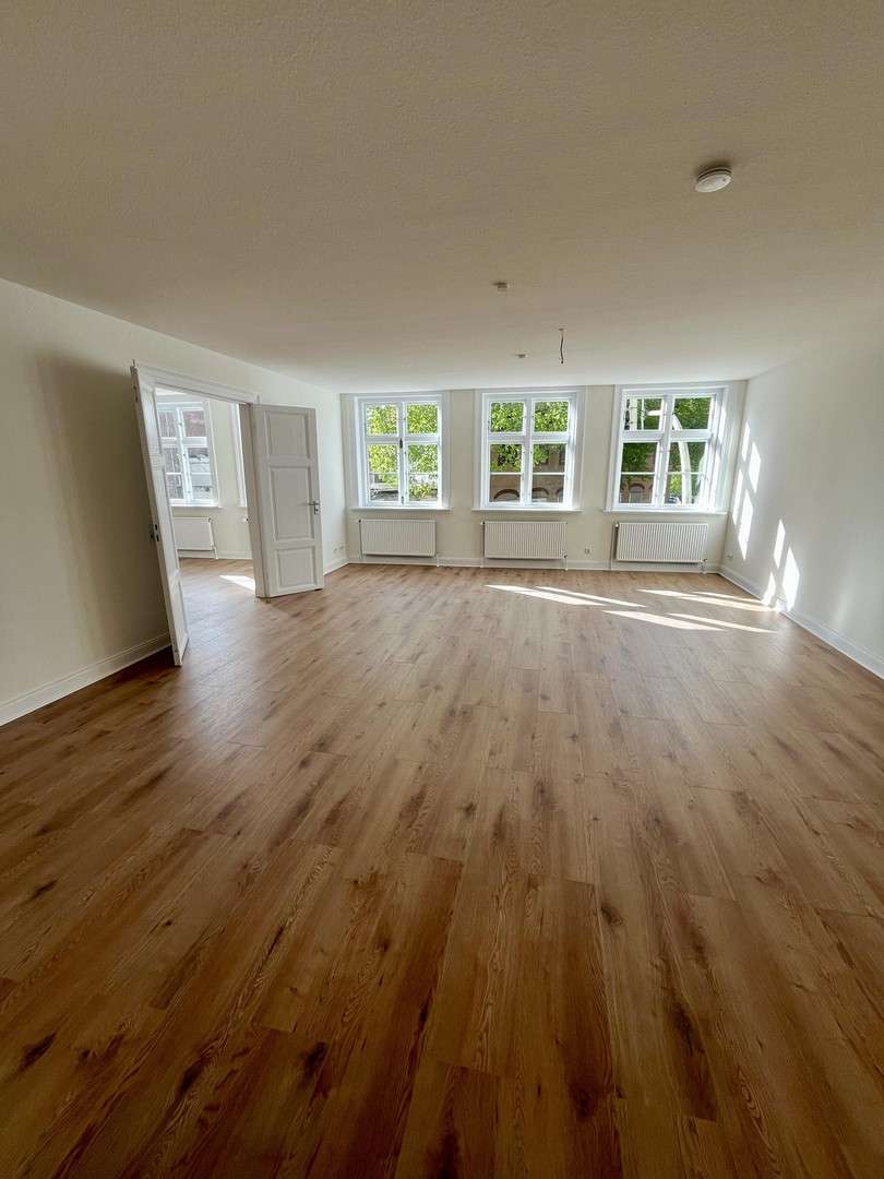Thumbnail-Wohnung zum Mieten in Itzehoe 895,00 € 108.7 m²