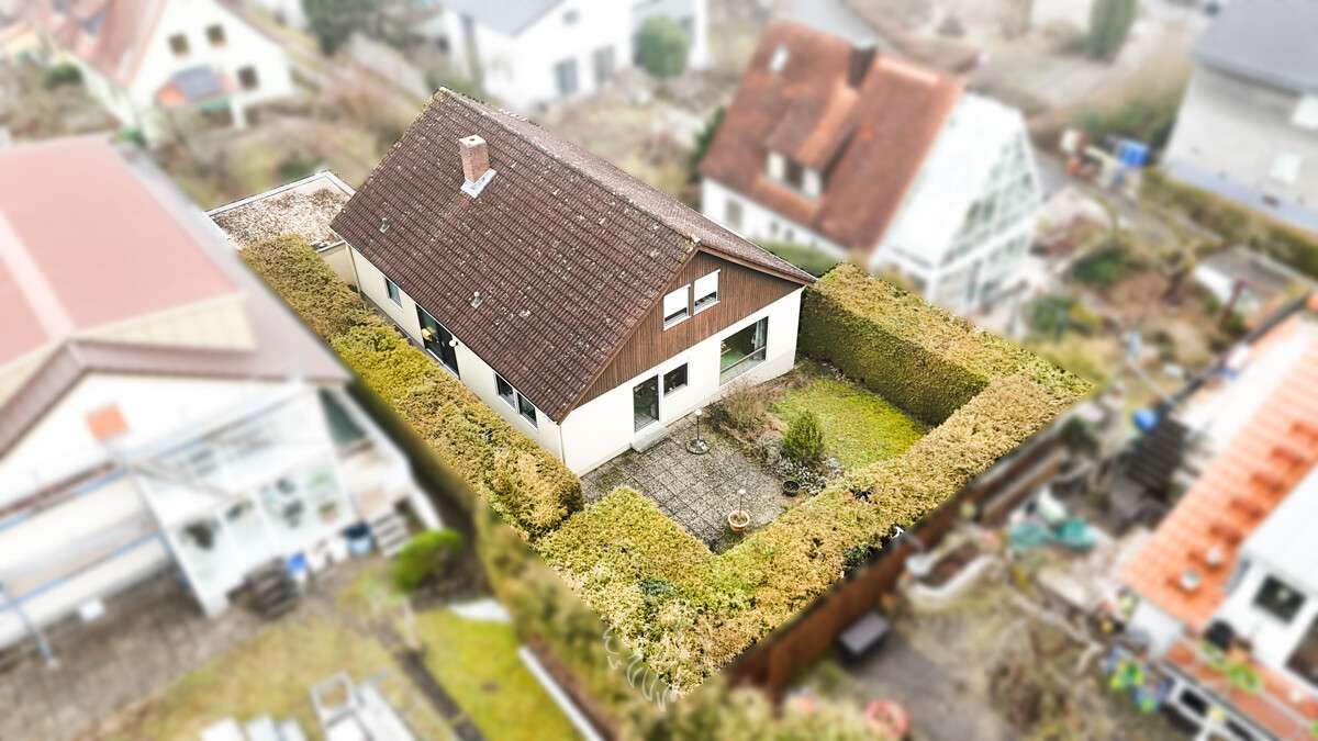 Thumbnail-Haus zum Kaufen in Höchberg 317.000,00 € 110 m²