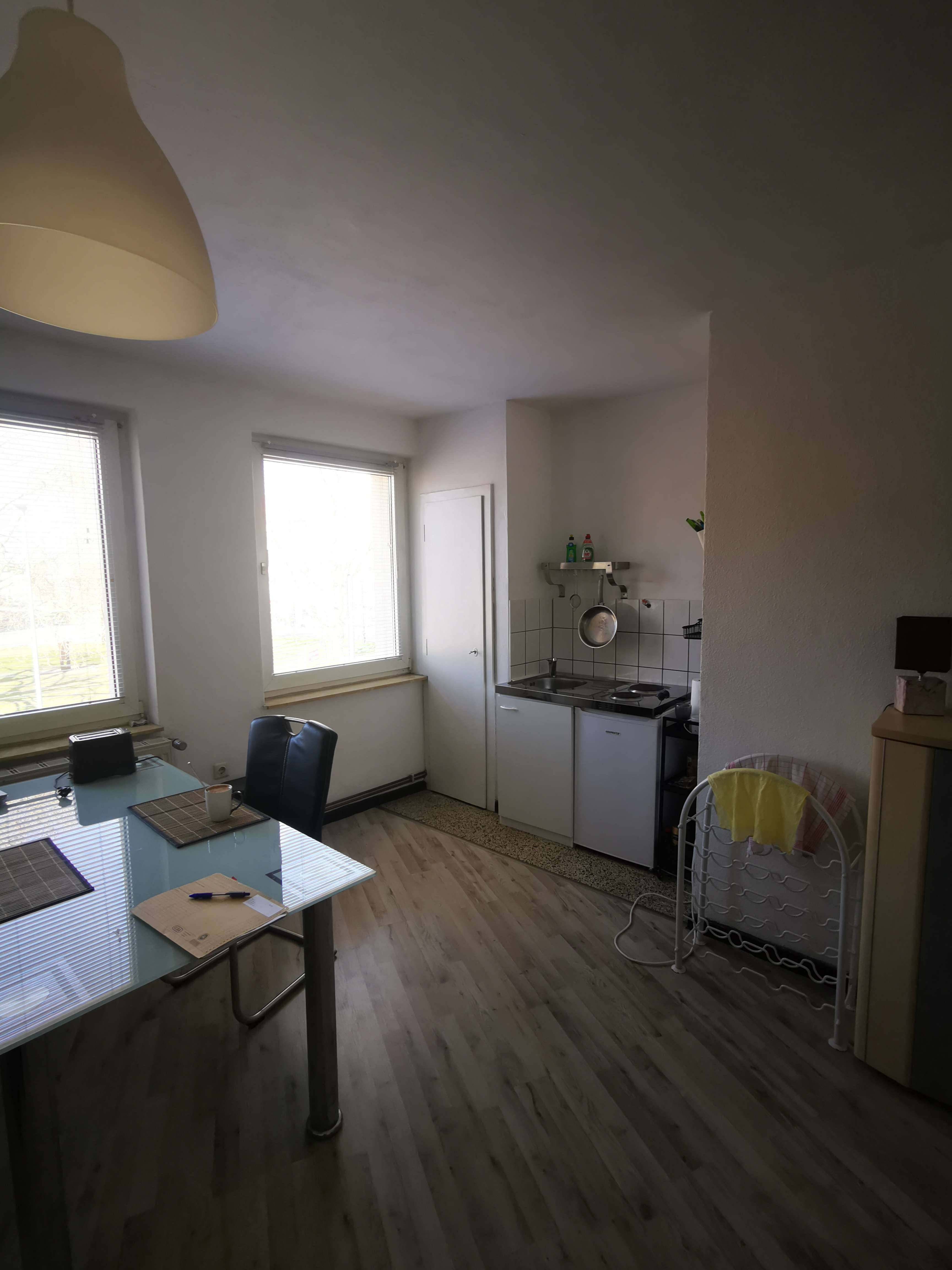 Thumbnail-Wohnung zum Mieten in Hannover 250,00 € 27.39 m²