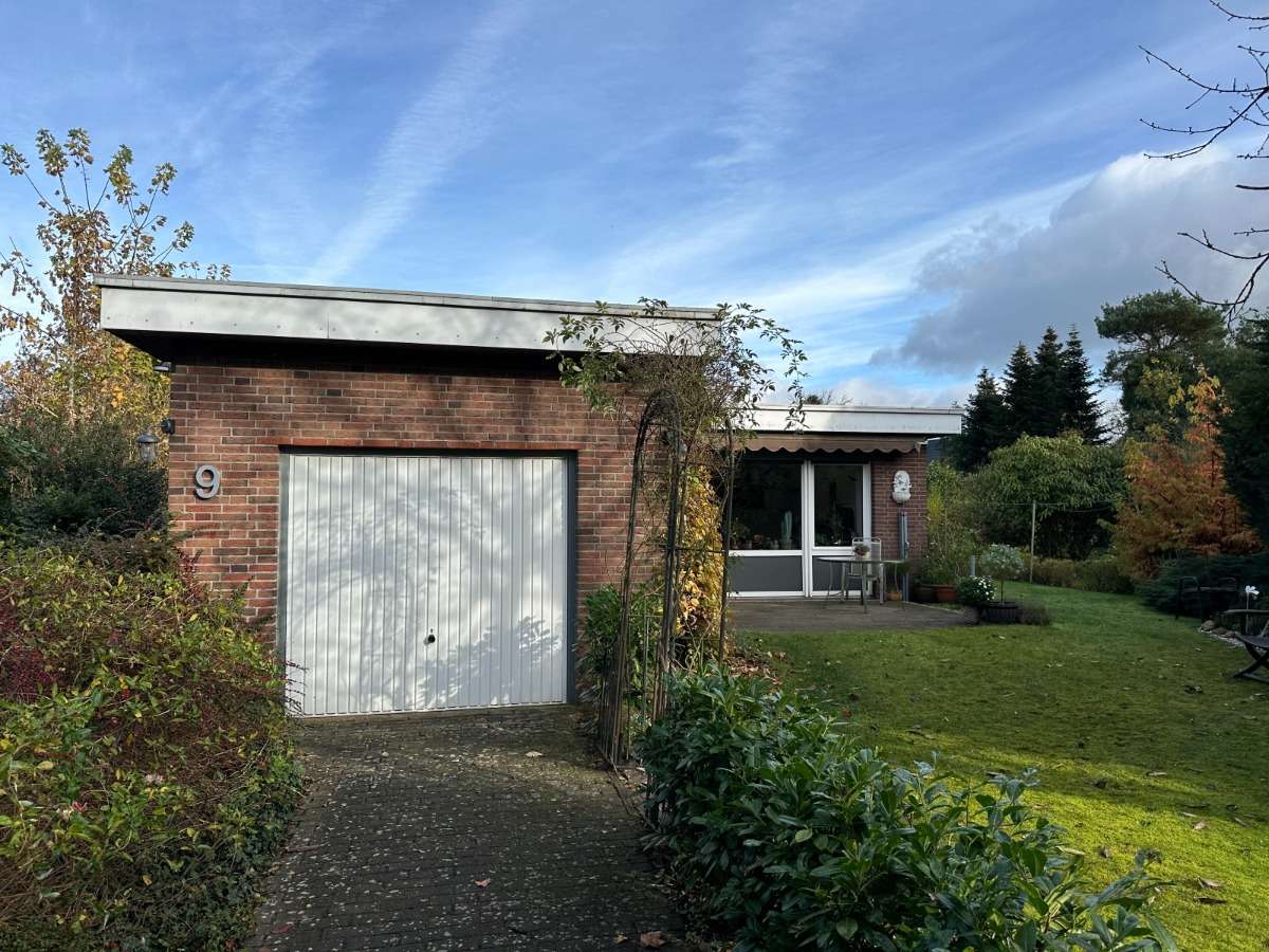 Thumbnail-Haus zum Kaufen in Hemmoor 229.000,00 € 82 m²