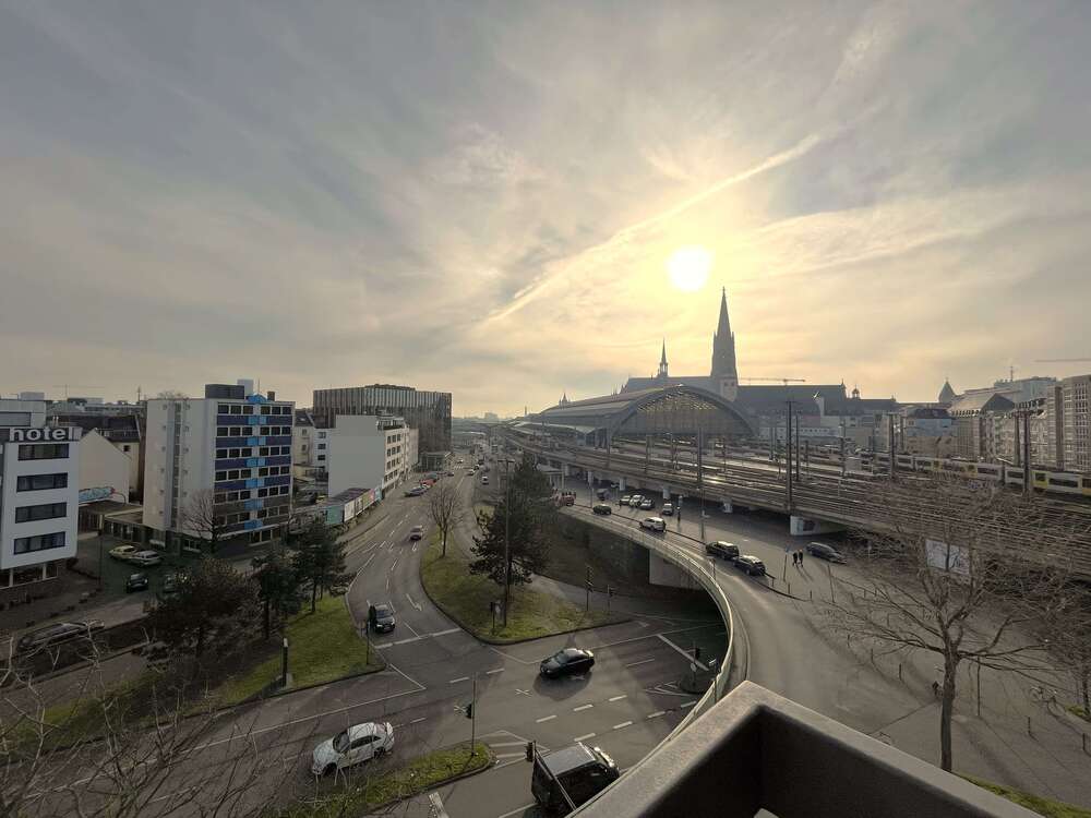 Thumbnail-Wohnung zum Mieten in Köln 2.200,00 € 90 m²