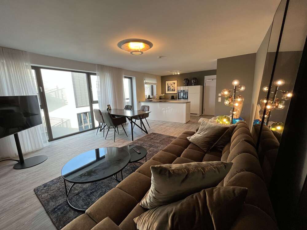 Thumbnail-Wohnung zum Mieten in Köln 2.500,00 € 90 m²