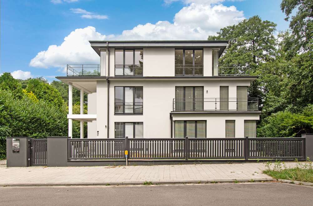 Thumbnail-Wohnung zum Mieten in Hamburg 8.000,00 € 405 m²