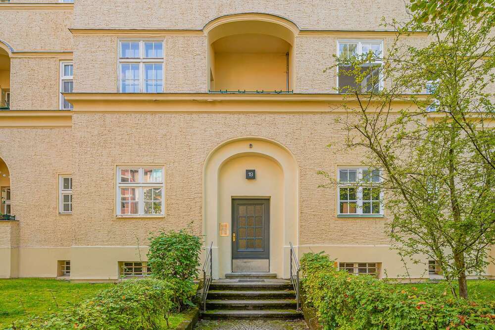 Thumbnail-Wohnung zum Kaufen in Berlin 293.961,00 € 58.21 m²