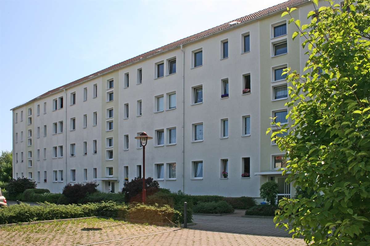 Thumbnail-Wohnung zum Mieten in Glauchau 340,00 € 55.62 m²