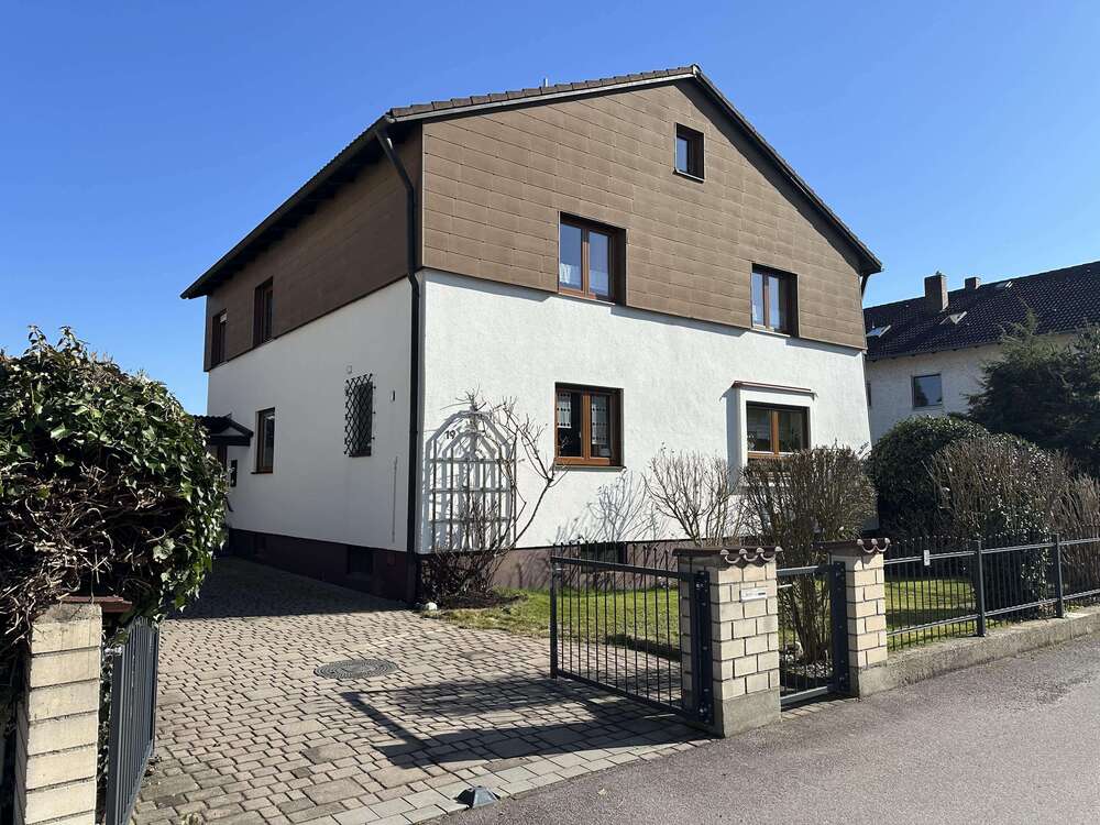 Thumbnail-Haus zum Kaufen in Tegernheim 735.000,00 € 170 m²