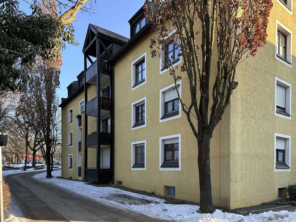 Thumbnail-Wohnung zum Kaufen in Regensburg 95.000,00 € 24 m²